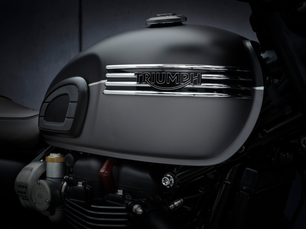 Bonneville-T120