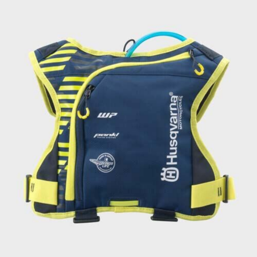 TEAM-ERZBERG-HYDRATION-PACK-BACK